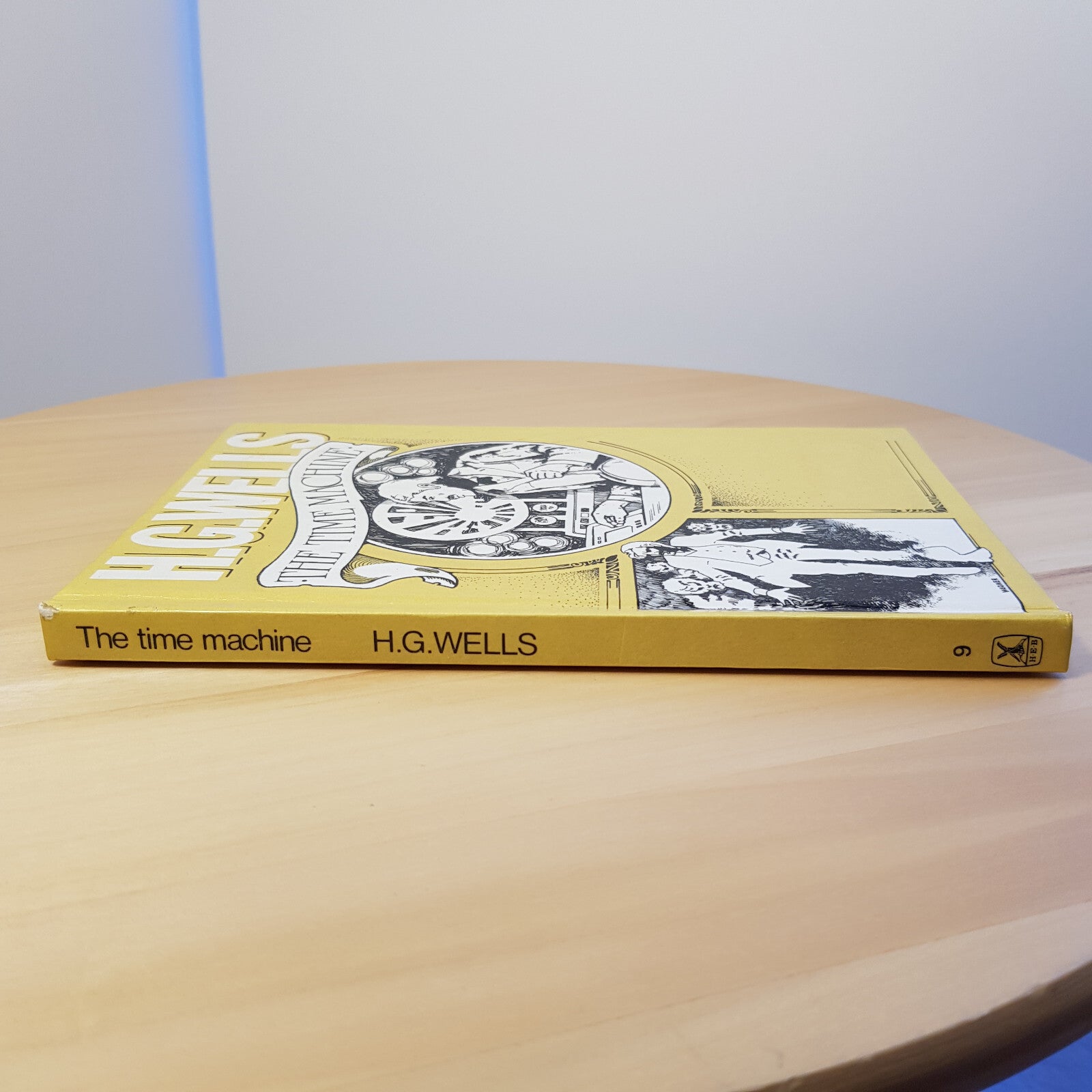 Vintage science fiction: The Time Machine - An Invention By Herbert George We...