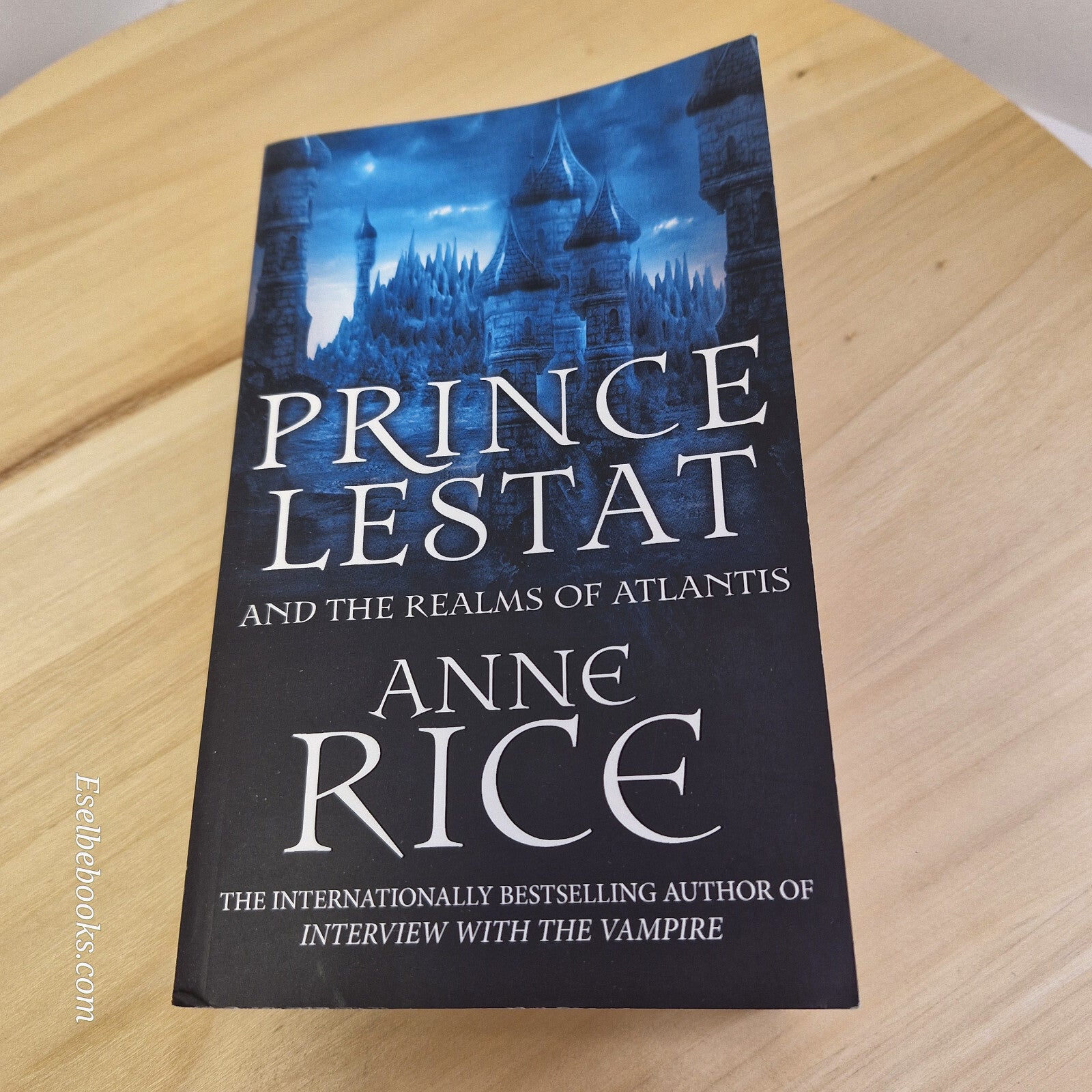 Anne Rice's vampire books - discount on 2 or more