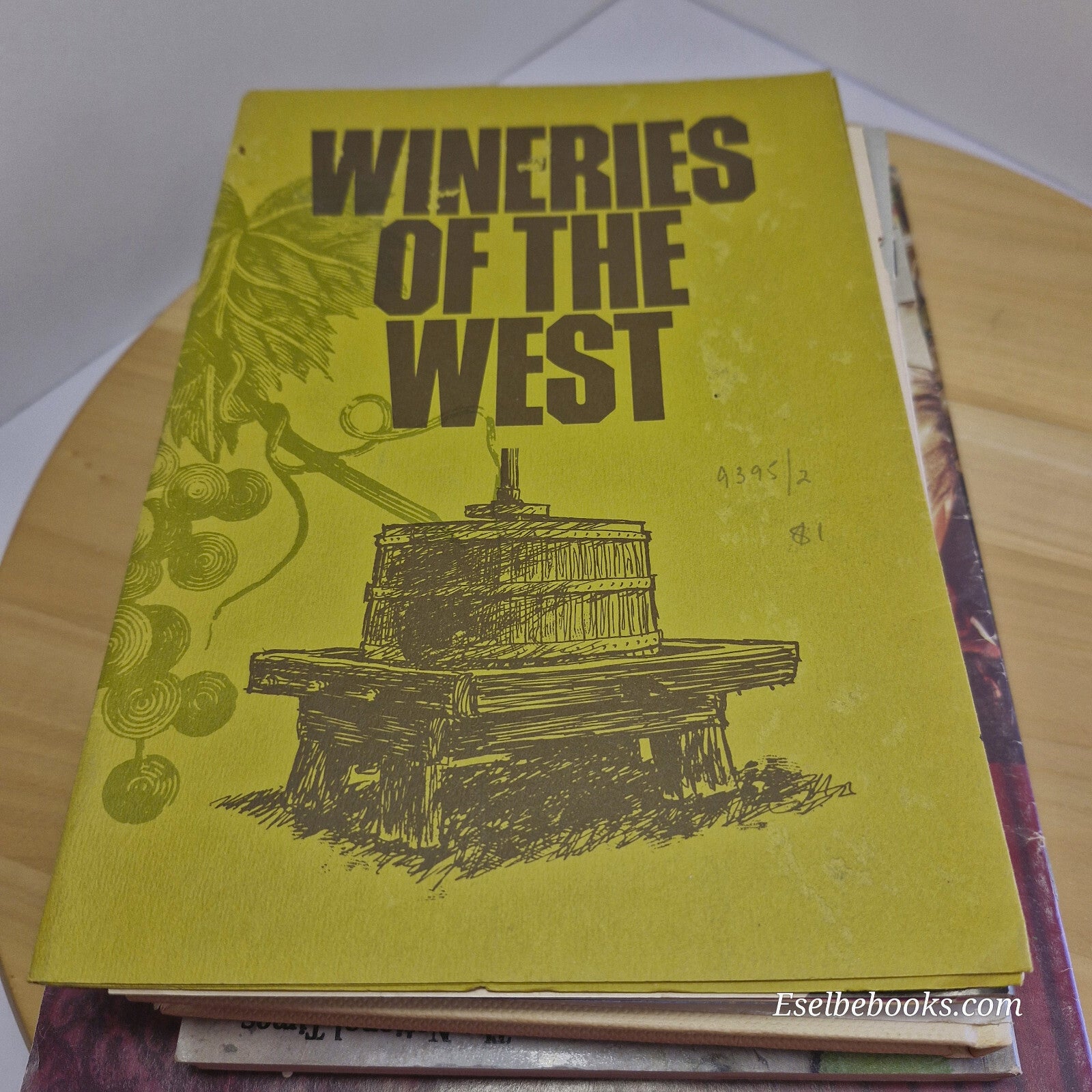 Vintage books/brochures about wine x 18 - paperbacks/hardbacks