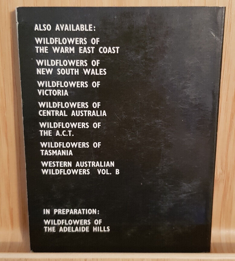Western Australian wildflowers Volume A - vintage small paperback