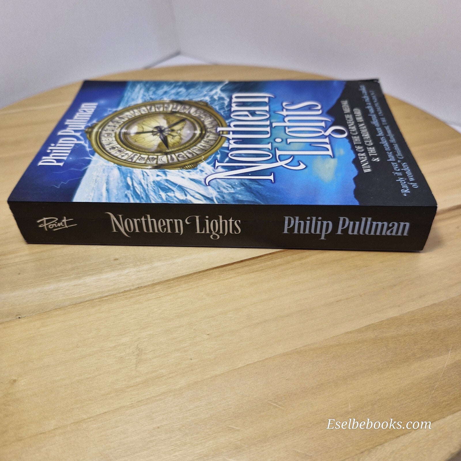 Northern lights by Philip Pullman Vol 1 of His dark materials series - paperback