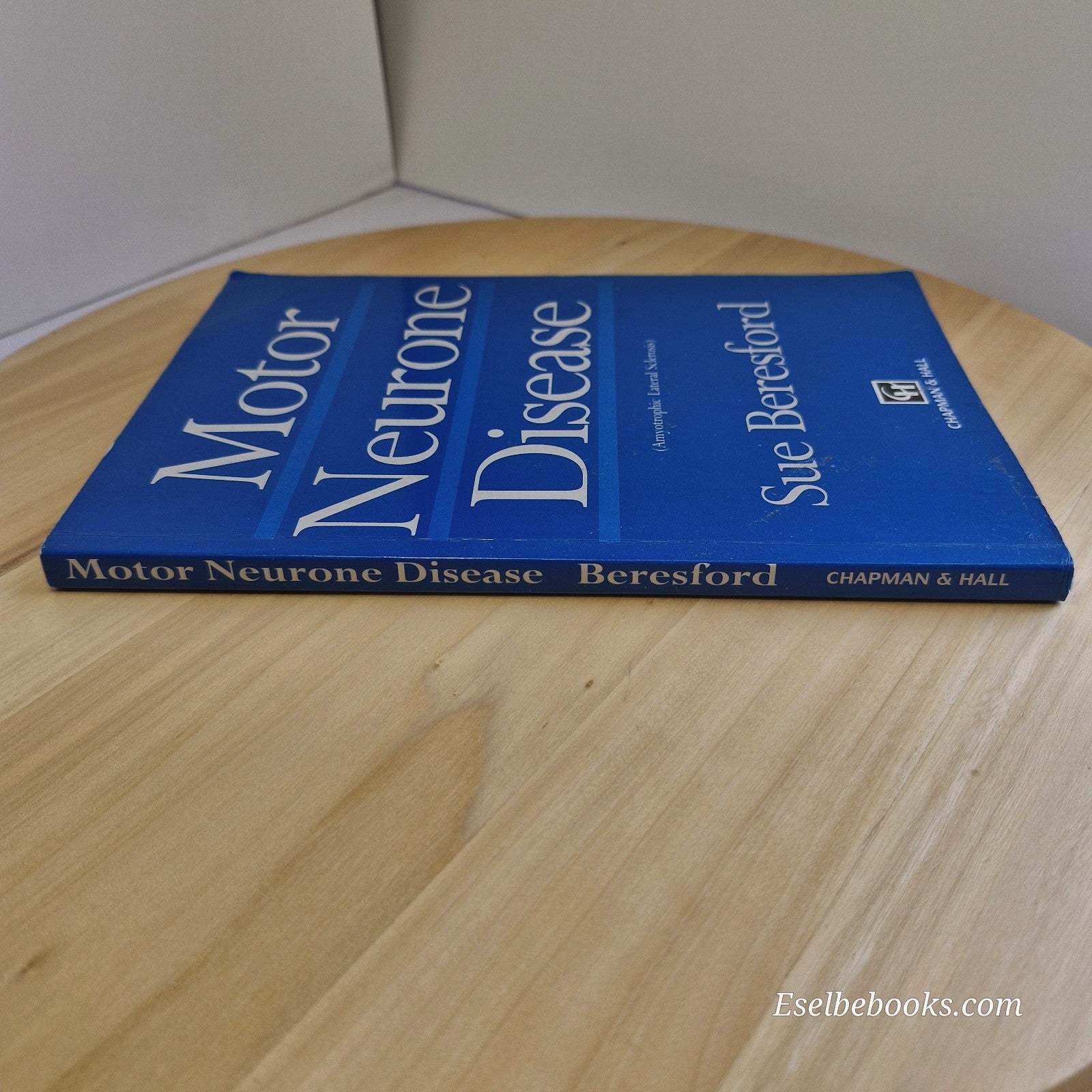 Motor Neurone Disease (Therapy in Practice) By Susan Beresford - paperback