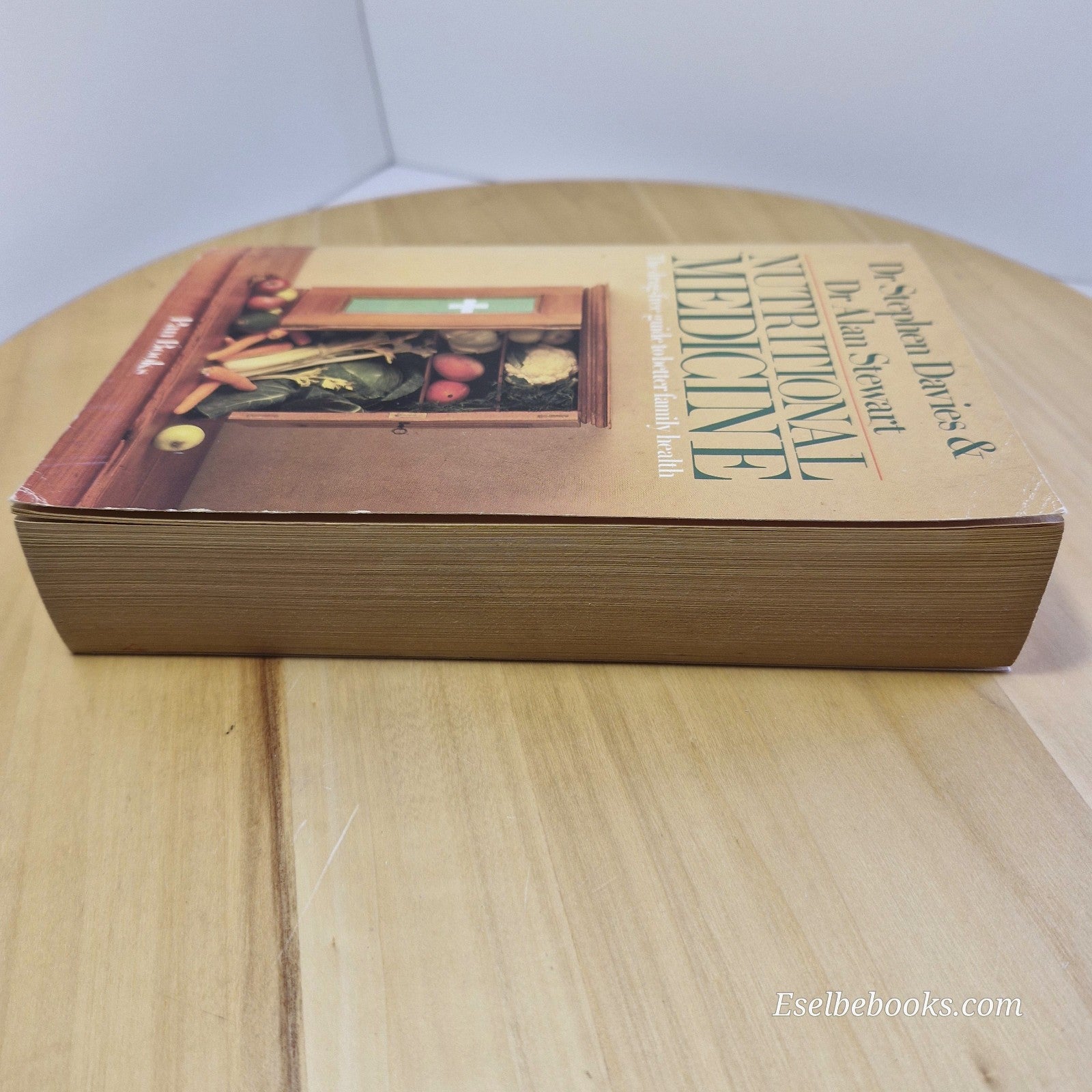 Nutritional Medicine The Drug-free Guide to Better Family Health By  Dr S Davies